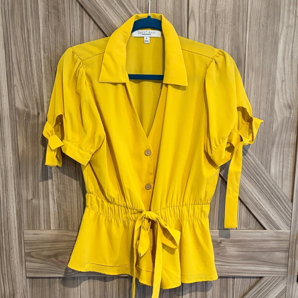 Sweet Rain Vibrant Yellow Button-Up Blouse